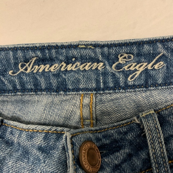 American Eagle distressed skinny jeans - Picture 3 of 4